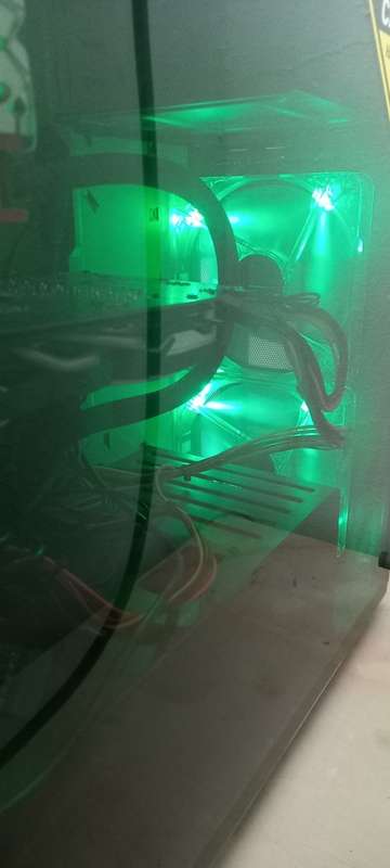 Gaming PC - Intel Core i7-8700K, NVIDIA GeForce GTX 1070Ti, 16GB DDR4, 256GB M.2 NVME 2TBHDD
