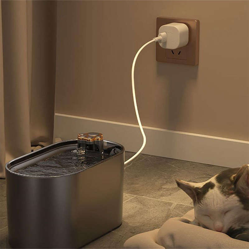 Convenient And Beautiful Pet Automatic Water Dispenser
