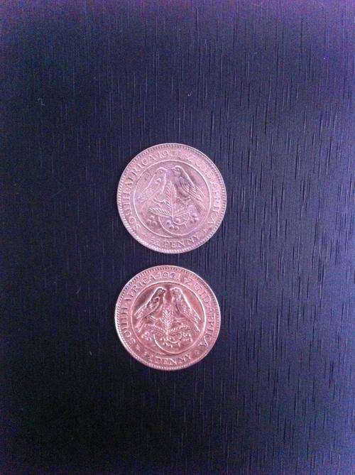 1931 farthings x2 strange colors