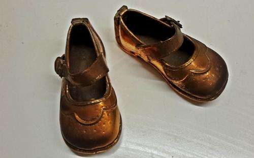 OLD RED COPPER SHOES