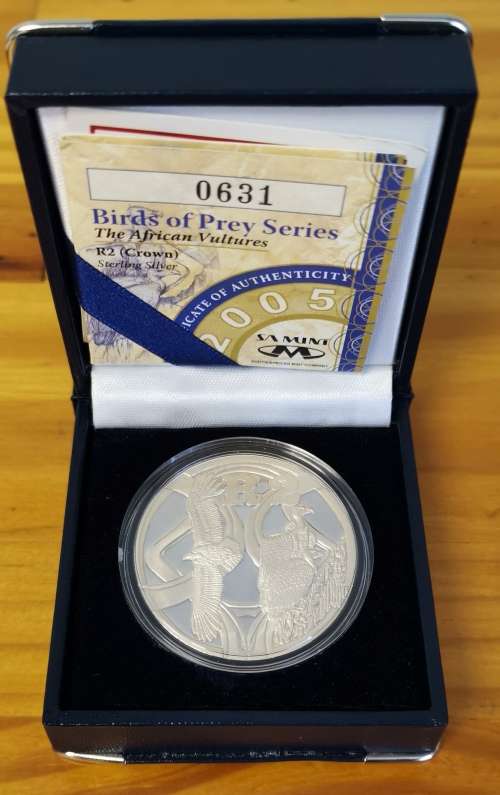 SA 2005 PROOF SILVER R2 - AFRICAN VULTURE - IN SA MINT BOX WITH COA #0631