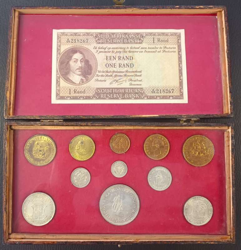 South African R1 Note and Union of SA Coin Set