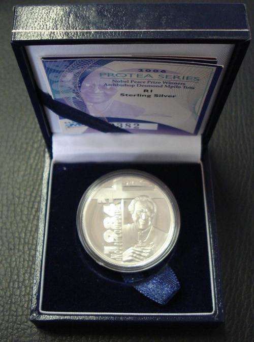 ARCHBISHOP D TUTU 2006 SILVER R1 -PROTEA SERIES IN SA MINT BOX WITH COA #382