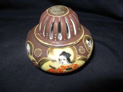 Vintage Japanese porcelain trinket box with hand painted Buddhas