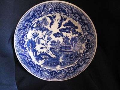 Vintage Blue Willow plate - JAPAN - Beautiful!