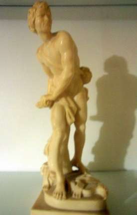 David (1623-24) 25 cm tall