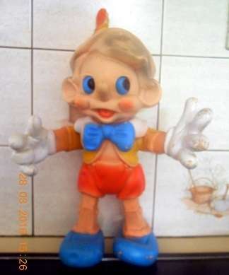 vintage  Pinocchio  plastic toy ( walt disney )