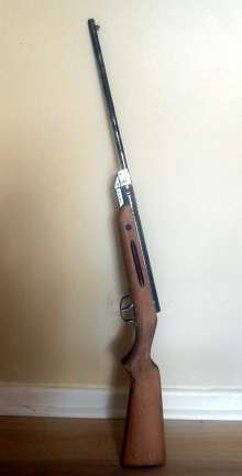 VINTAGE SLAVIA 618 .177 AIR RIFLE