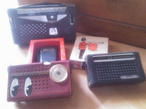 4 Old Radio's