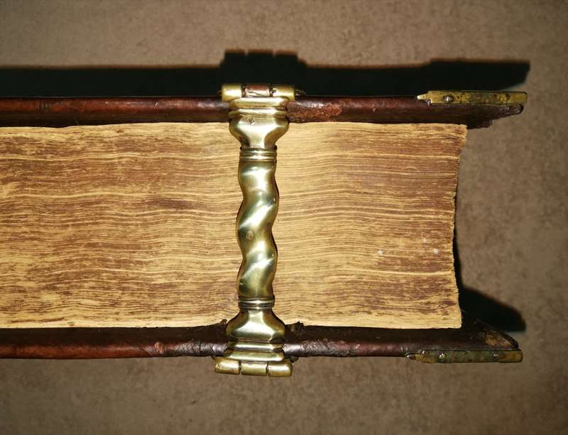 Statebybel gedruk in 1702  /  Antique Dutch Bible printed in 1702