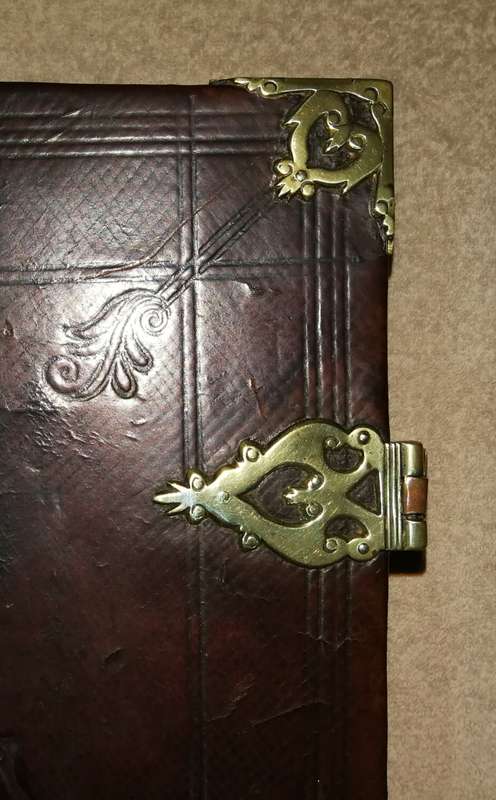 Statebybel gedruk in 1702  /  Antique Dutch Bible printed in 1702