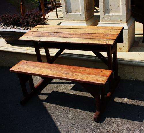 *** Vintage Oak School Desk - EXCELLENT CONDITION!!!! ***
