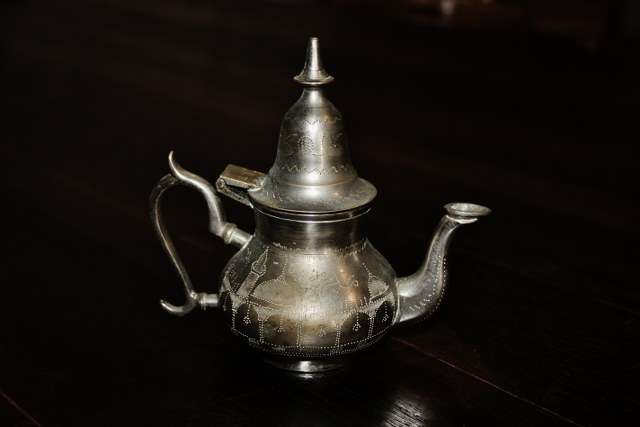 ~ Gorgeous Vintage Plated Teapot ~