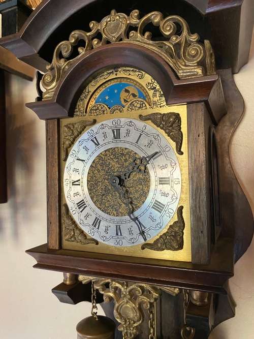Zandaam Wall Clock