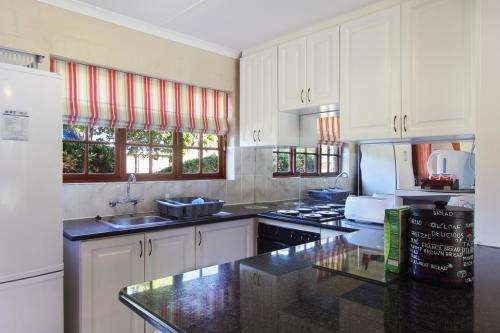 Baywater Village Sedgefield 04/09/2023 - 08/09/2023 (4nights-6 sleeper)