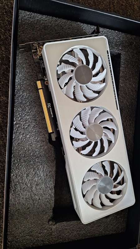 RTX 3060 Gigabyte Vision GeForce  OC Edition 12Gb GDDR6