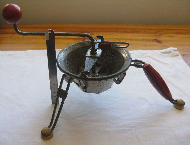VINTAGE MOULI FOOD MILL.
