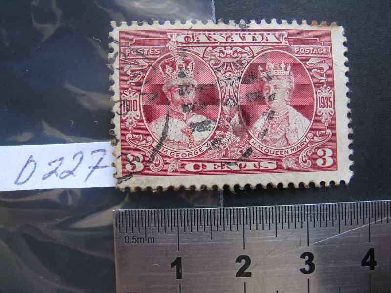 CANADA 3 CENTS KGV & QM SILVER JUBILEE.