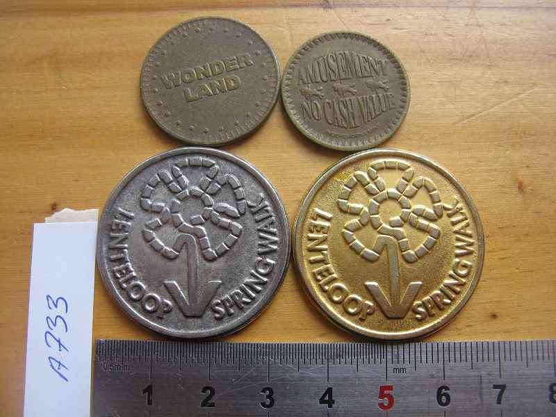 TOKENS LOT. 4 UNITS. BID FOR THE LOT.