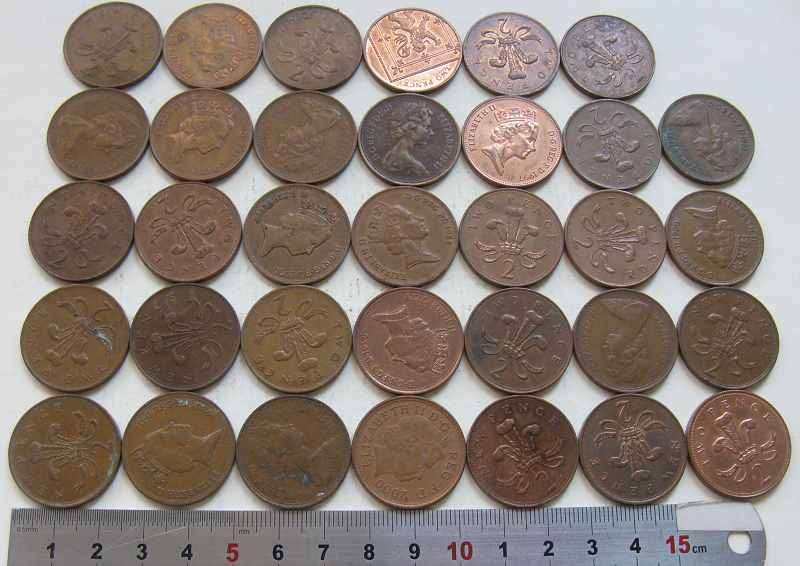UK 2 PENCE COMBO. VARIUOS DATES. 34 UNITS.
