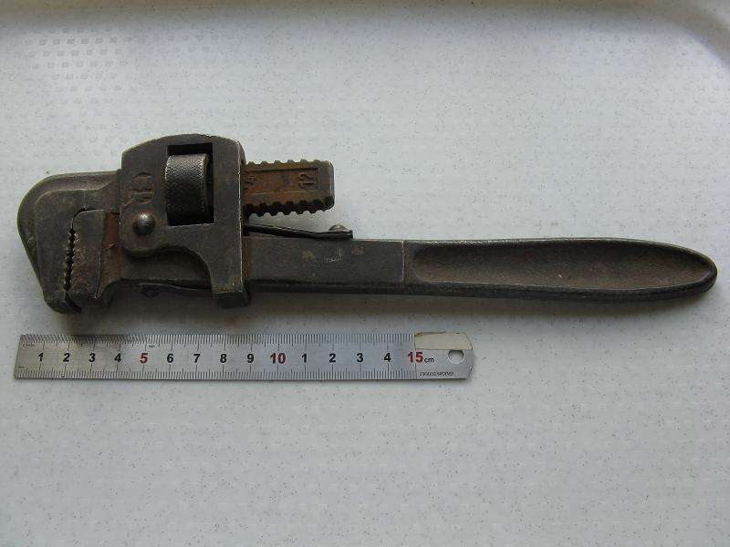 VINTAGE PIPE WRENCH. MARKED DROP FORGED STEEL, 12.