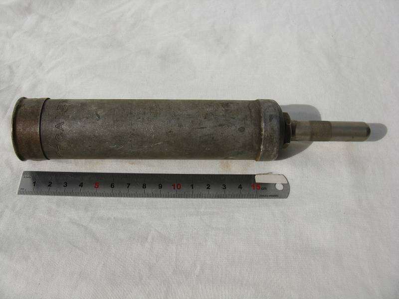 VINTAGE TECALEMIT GREASE GUN.
