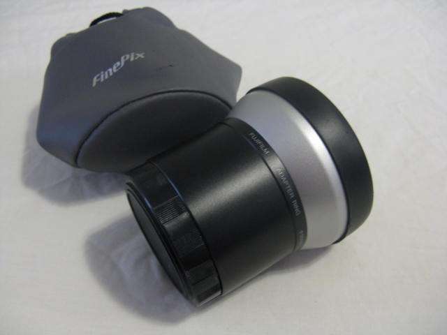 FUJIFILM 0.79X WIDE CONVERSION LENS, JAPAN.H 7.8cm.  P&P=R20. (CR28)