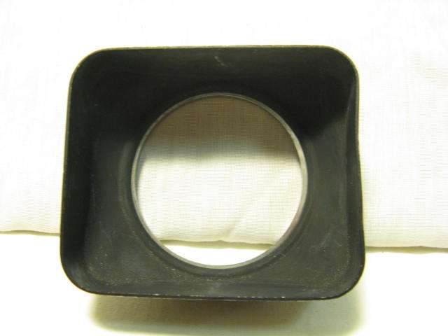 YASHICA LENS. D ON TOP 6.2cm. P&P=R20. (CR43)