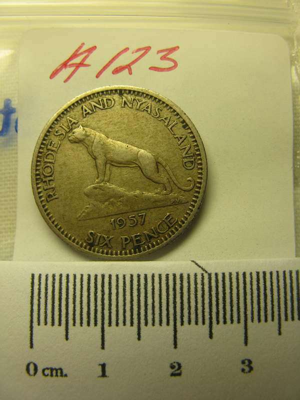 RHODESIA AND NYASALAND SIX PENCE 1957.