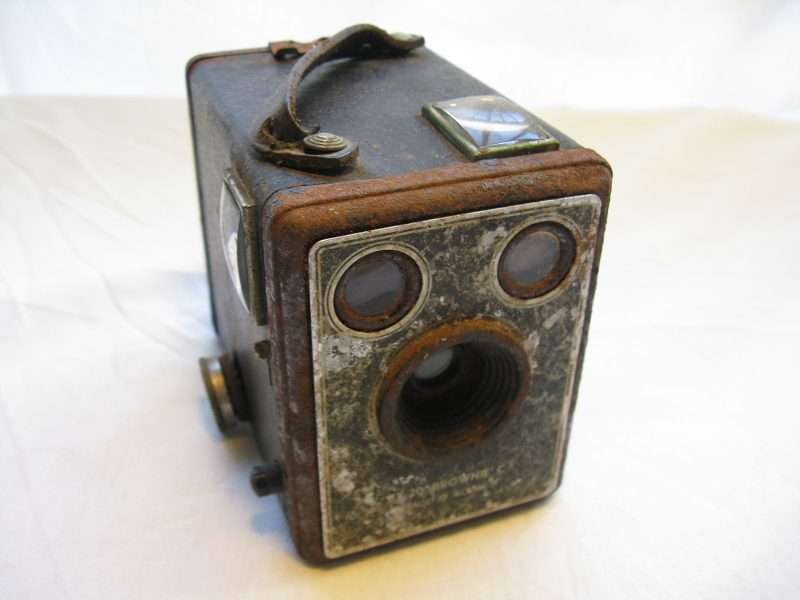 KODAK SIX 20 BROWNIE C.