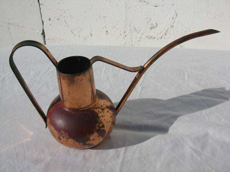 POURER. SIGG Switzerland. H (INCLUDING HANDLE) 18cm.
