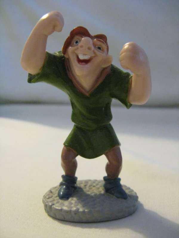 DISNEY CHINA HUNCHBACK OF NOTREDAME FIGURINE. H 7cm.
