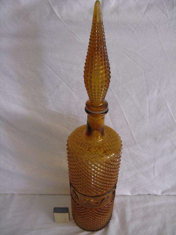 GLASS DECANTER. H 51.5cm. P&P = R40.