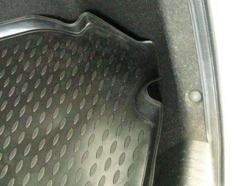 It has a unique pattern which provides an anti-skid effect.  Perfect fit!