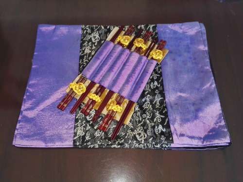 Chopsticks set