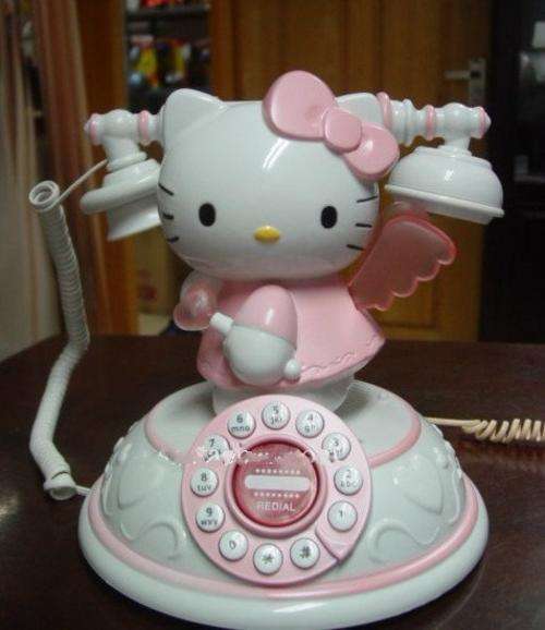 HELLO KITTY PHONE