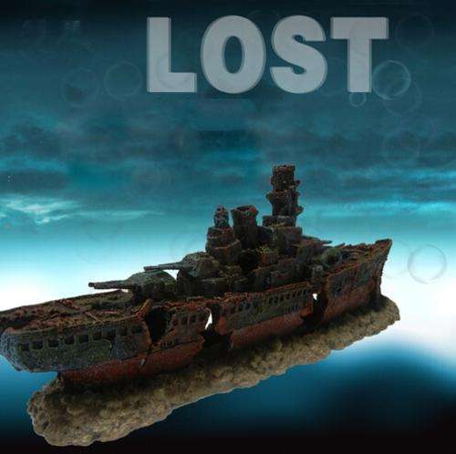Aquarium battleship wreckage