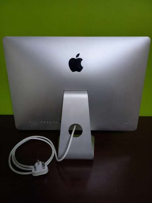 APPLE iMAC 21.5 inch (LATE 2012) * FREE SHIPPING