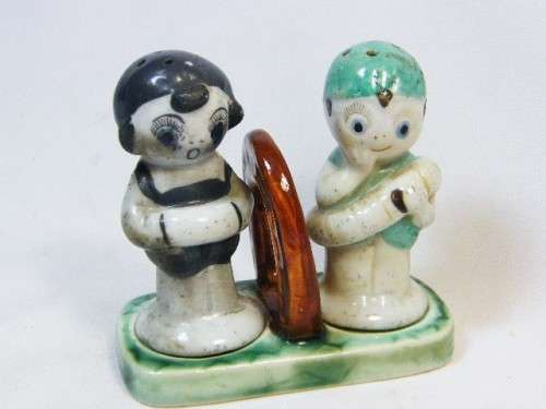 Unusual vintage salt & pepper shakers - as per photo