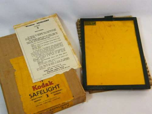 Kodak safelight filter - Wratten series 3 kodapan green - as per photo