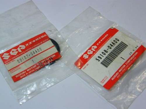 Lot of 2 Suzuki part 59107 - 04A00 and 59108 - 04A00 - brake piston seals used on various models
