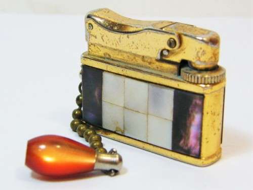 Vintage Sarome lighter with mother of pearl sides - not working