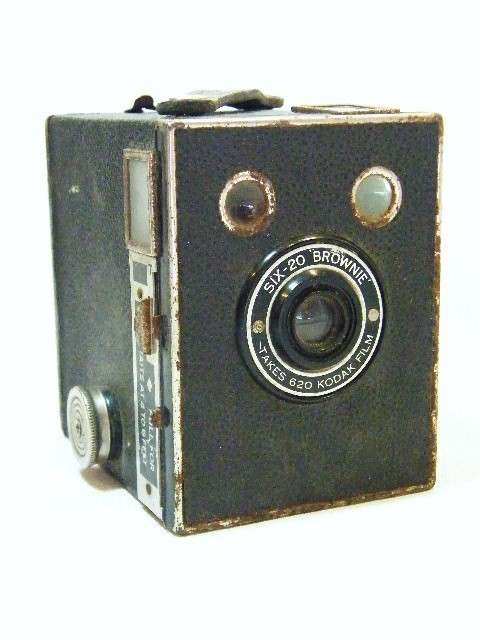 Vintage Kodak six-20 brownie box camera