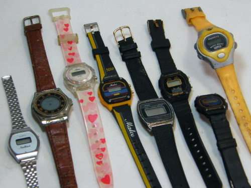 Lot of 8 digital watches for spares - not working