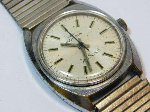 Vintage Mondia Sea Scout mens manual wind watch - runs & stops