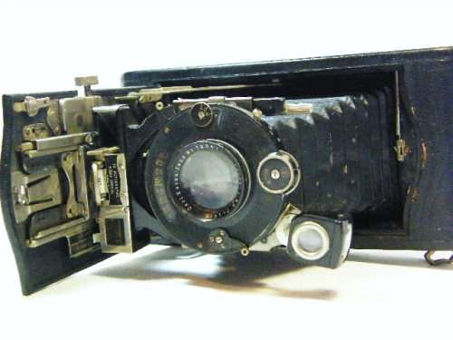 Vintage Kodak 3A Autographic special folding camera with rangefinder - closing latch faulty