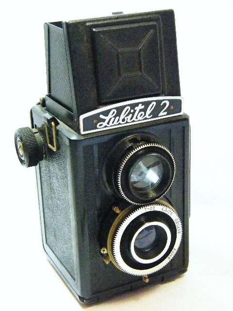 Vintage Lubitel 2 twin-lens reflex camera - made in Russia by Lomo - case chipped on side