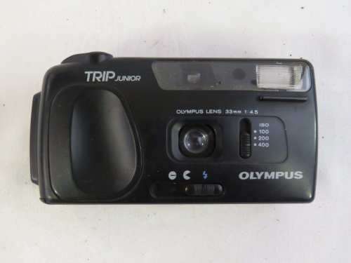 Olympus Trip Junior camera with Olympus 33mm 1:4,5 lens - ISO: 100,200,400.