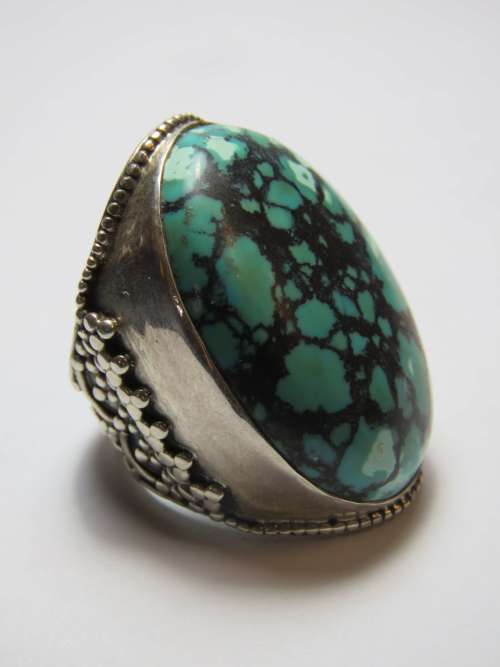 Beautiful Vintage silver ring with green stone - Weighs 20.3g - Hallmark not visible- Size P-Q