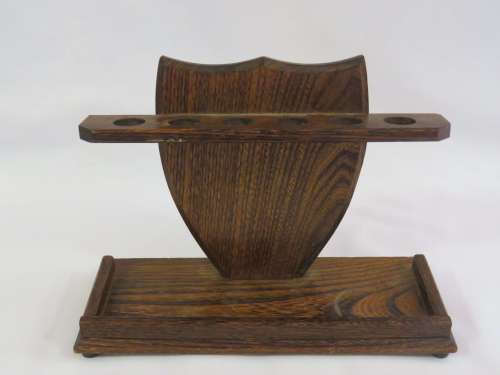 Wooden smoking pipe stand for 6 pipes
